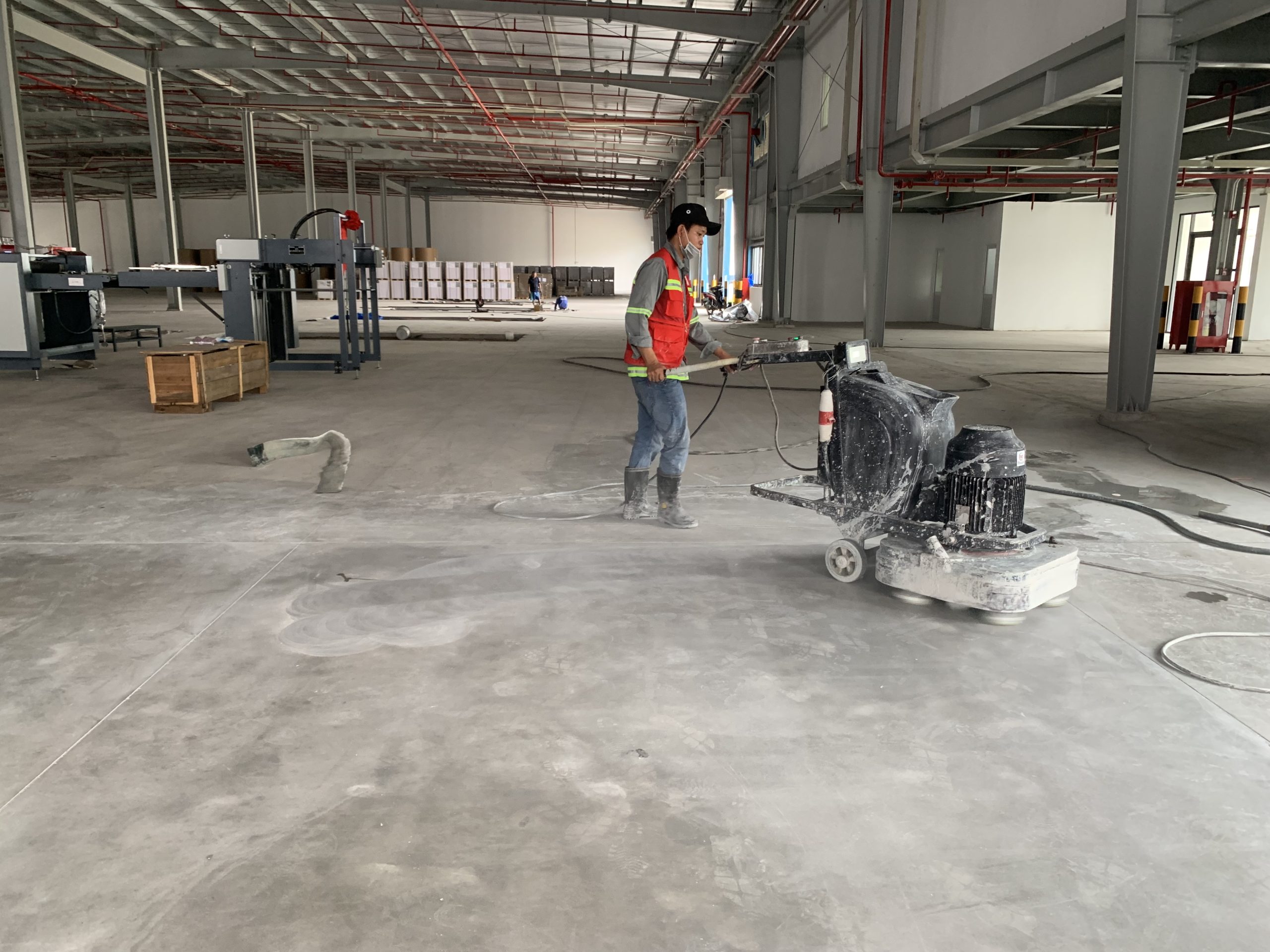 Đánh bóng sàn nhà xưởng chuyên nghiệp Đánh bóng sàn nhà xưởng chuyên nghiệp