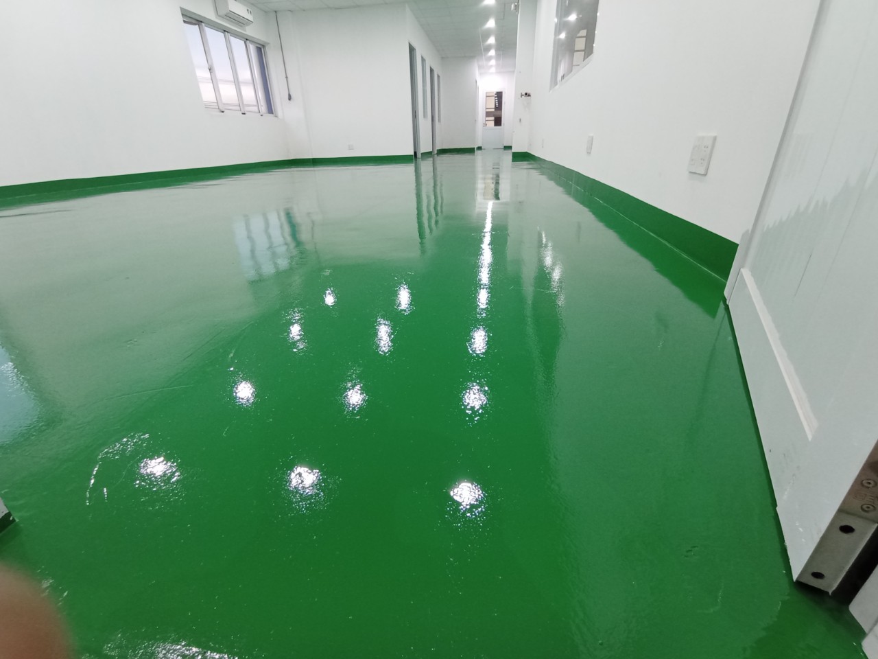 Thi công sơn epoxy Bình Dương